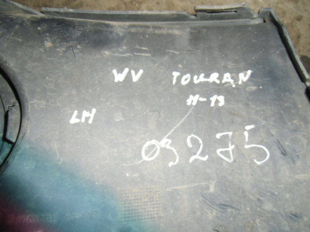 Решетка в бампер левая Volkswagen Touran  2010-2015 на Volkswagen Touran 