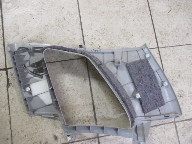 Обшивка багажника Suzuki Grand Vitara  2005-2008 7629065J00  на Suzuki Grand Vitara 