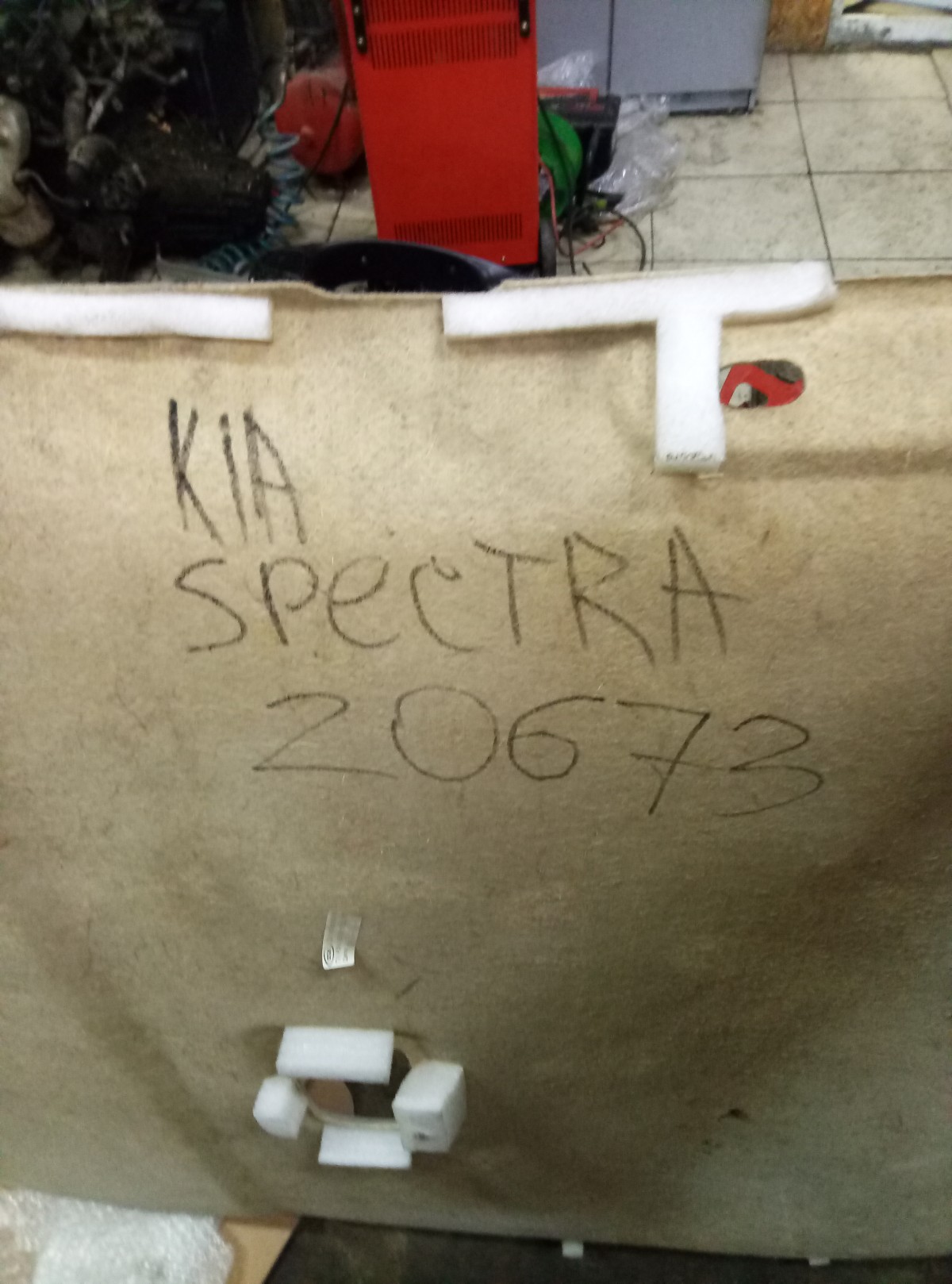 Обшивка потолка Kia Spectra 2001- на Kia Spectra 
