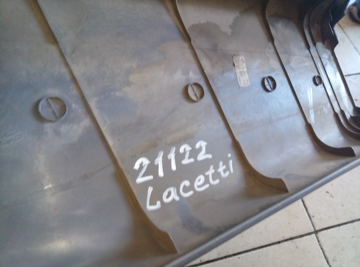 Обшивка стойки левая Chevrolet Lacetti 2003-2013 на Chevrolet Lacetti 