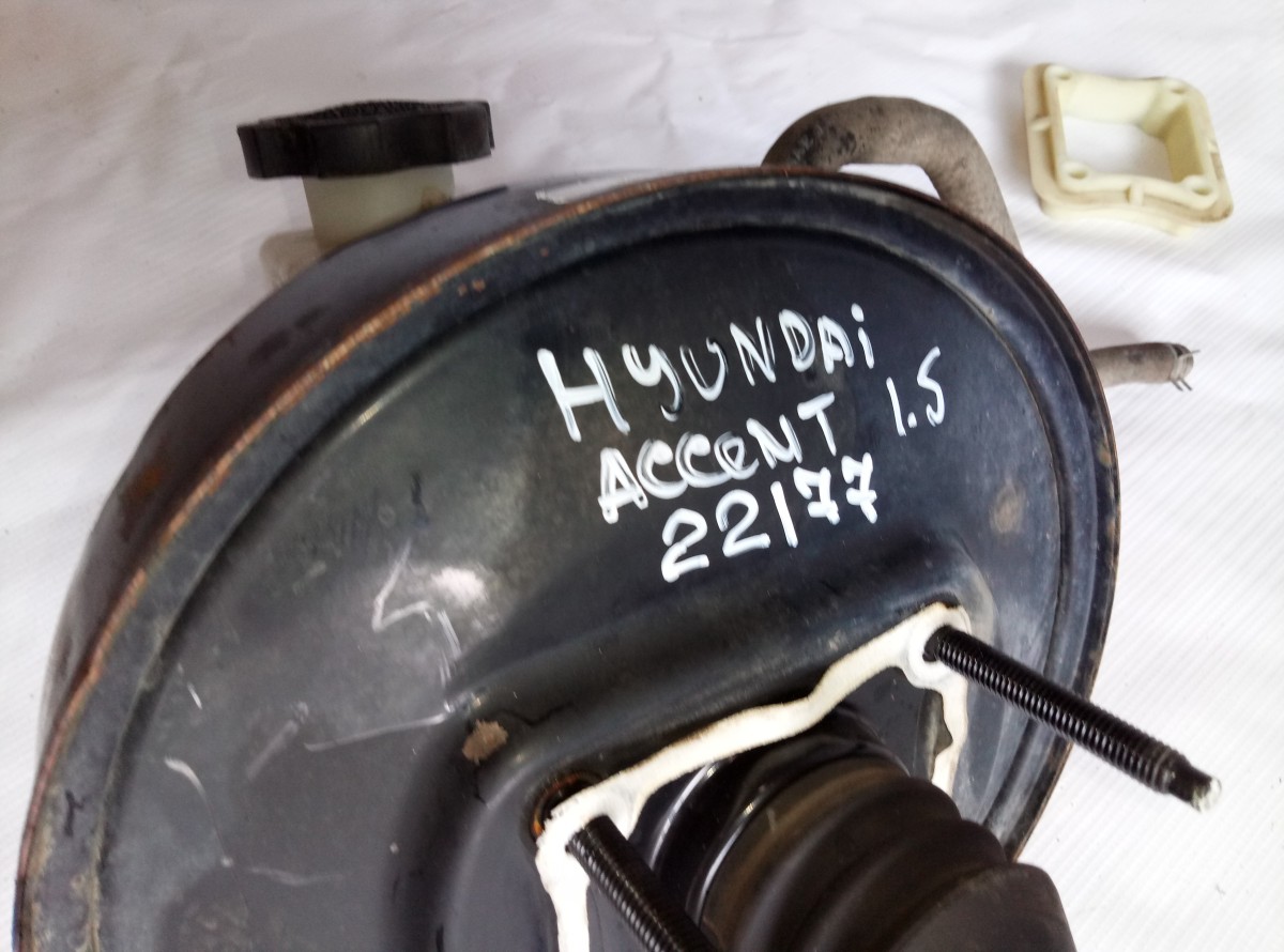 Главный тормозной цилиндр Hyundai Accent на Hyundai Accent 