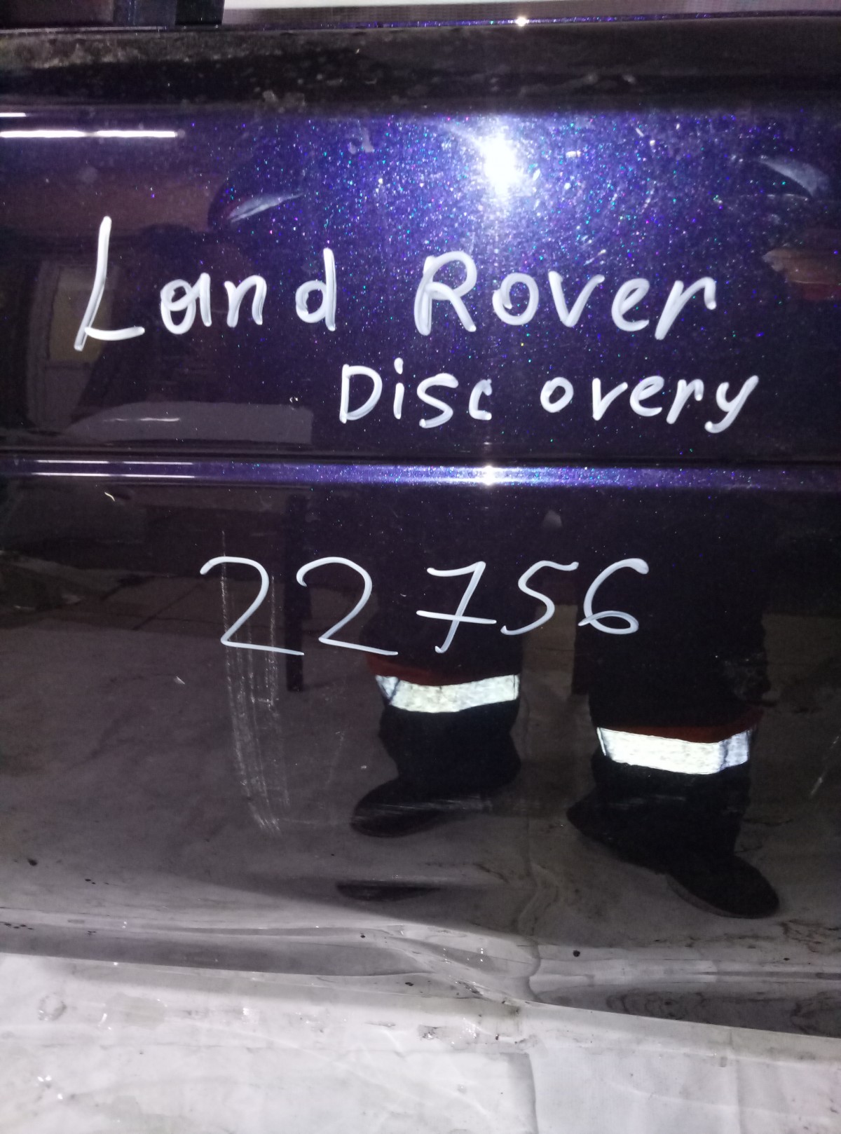 Дверь передняя левая Land Rover Discovery 5 на Land Rover Discovery IV