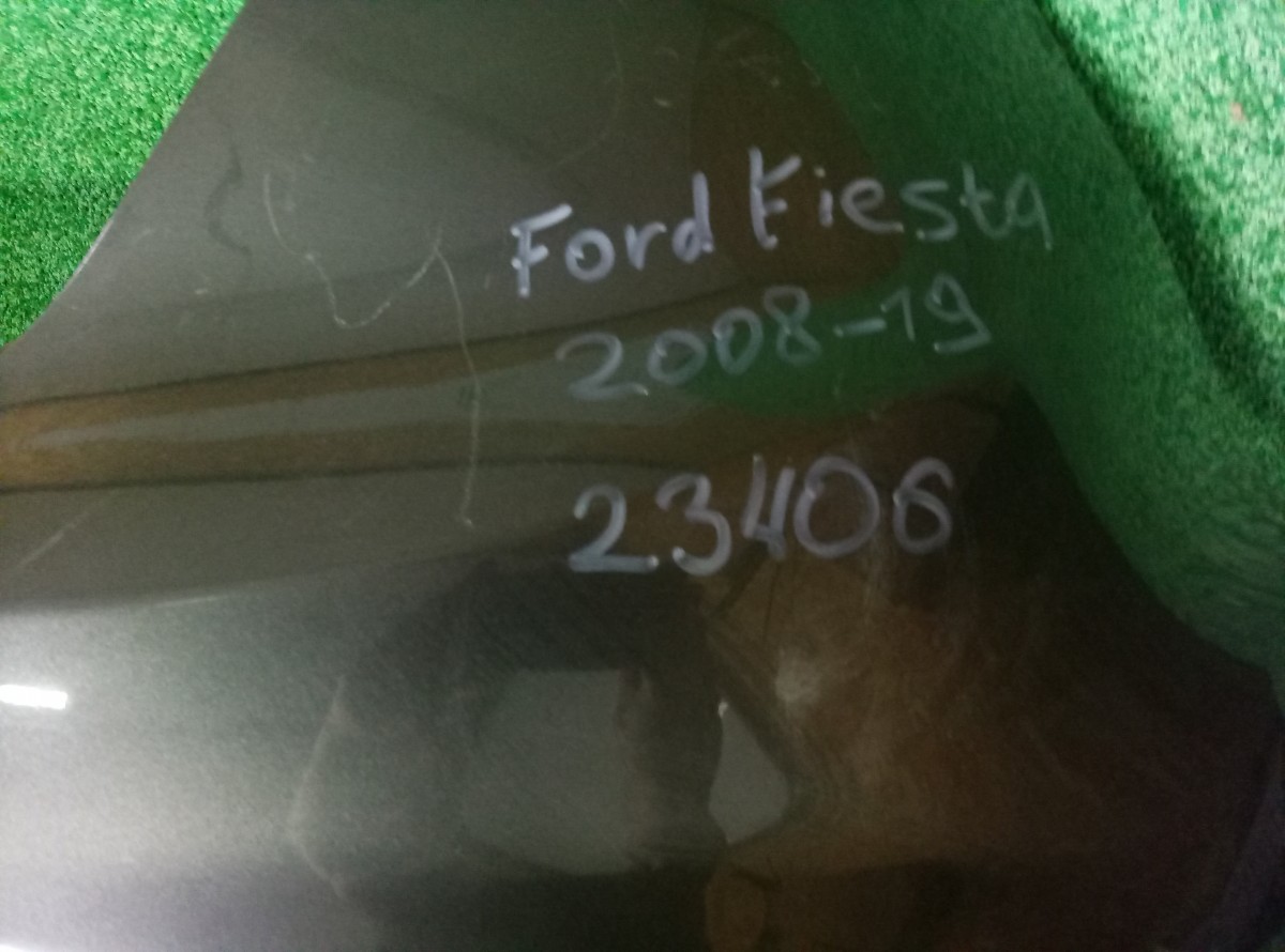Бампер задний Ford Fiesta 2008-2019 на Ford Fiesta 4