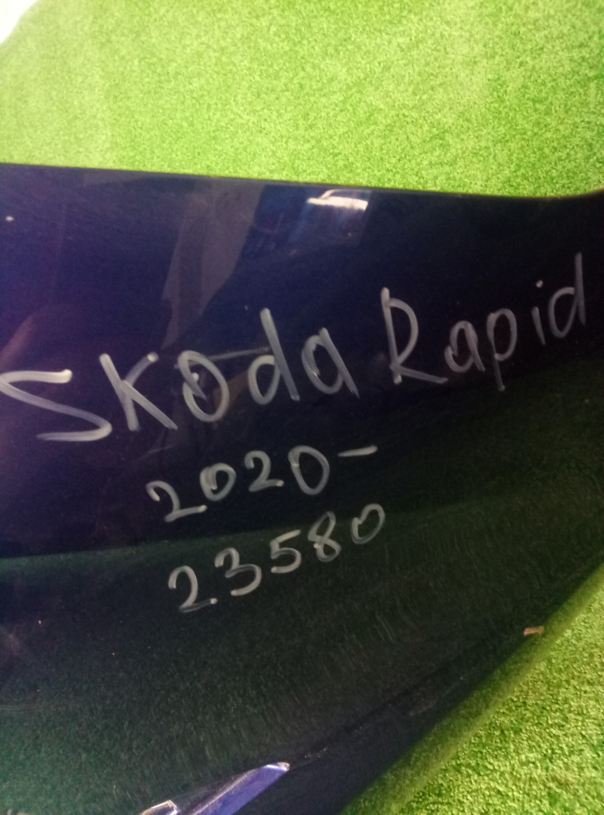 Бампер задний Skoda Rapid 2020 на Skoda Rapid 