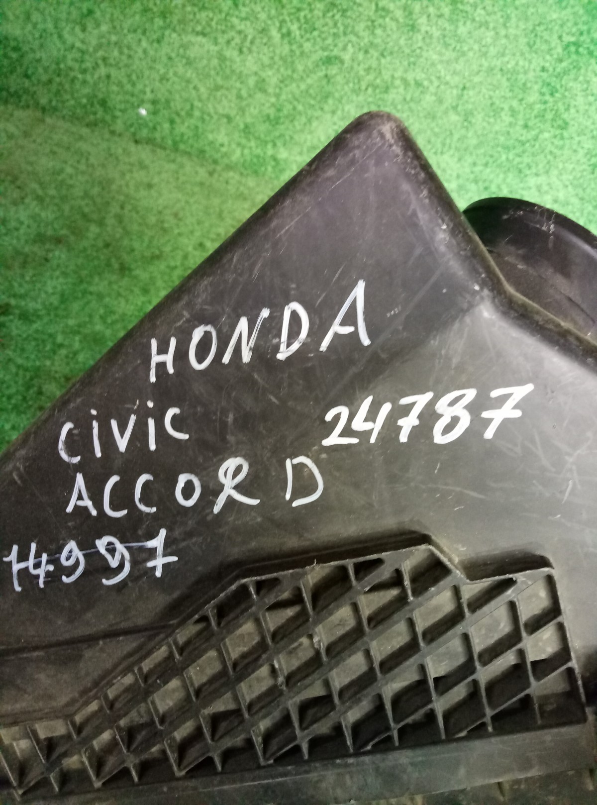 Корпус воздушного фильтра Honda Civic  на Honda Civic IX