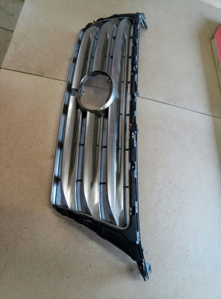 Решетка радиатора Lexus GX 2009-2013 на Lexus GX