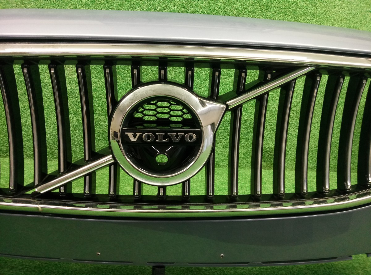 Бампер передний VOLVO V90 2019    31383226 на Volvo V60 