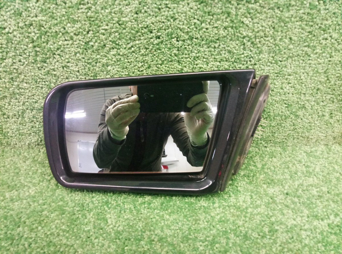 Зеркало левое механическое на Mercedes-Benz E-Class (W210,S210)