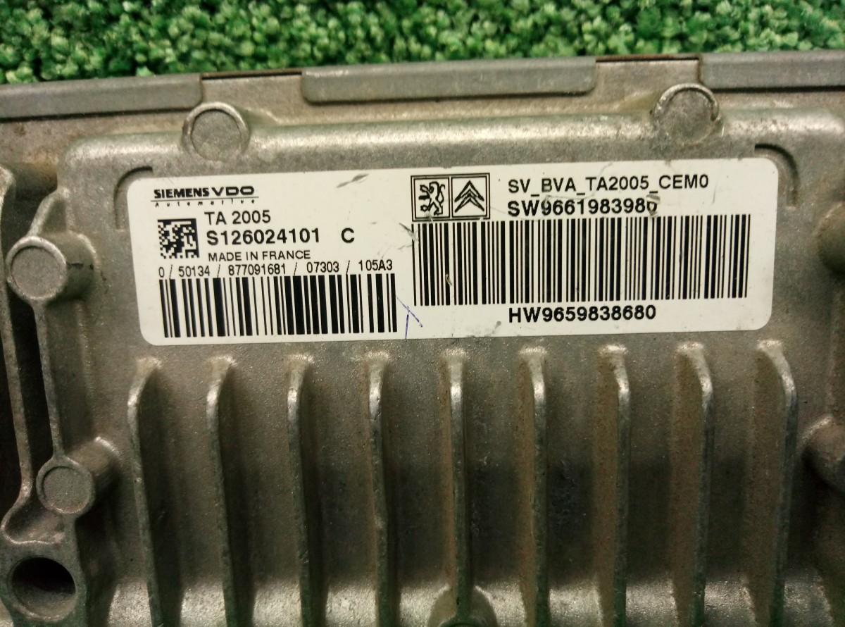 Блок управления АКПП Citroen C4 I 2004-2014   S126024101C на Citroen C4 I