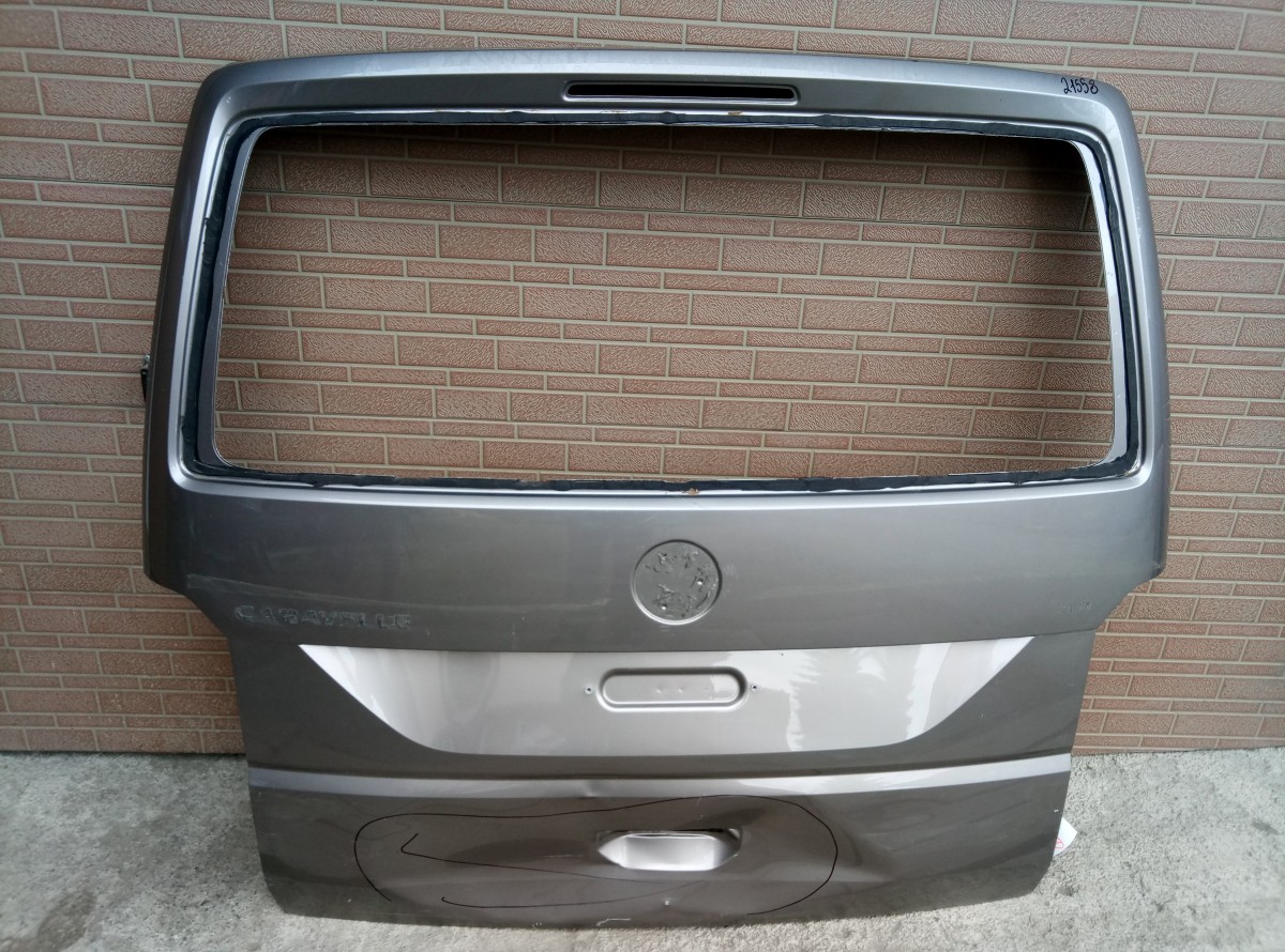 Крышка багажника на Volkswagen Caddy 3