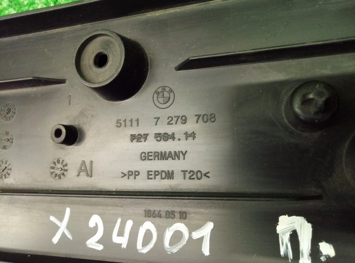 Накладка переднего бампера для BMW F30 51111509 на BMW 3-Series (F3x)