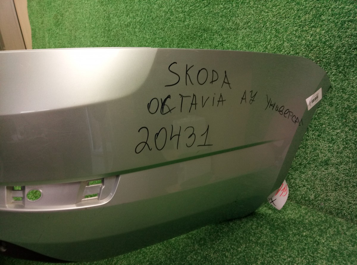 Бампер задний Skoda Octavia A7 2013-н.в. универсал 5E9807421 на Skoda Octavia A7