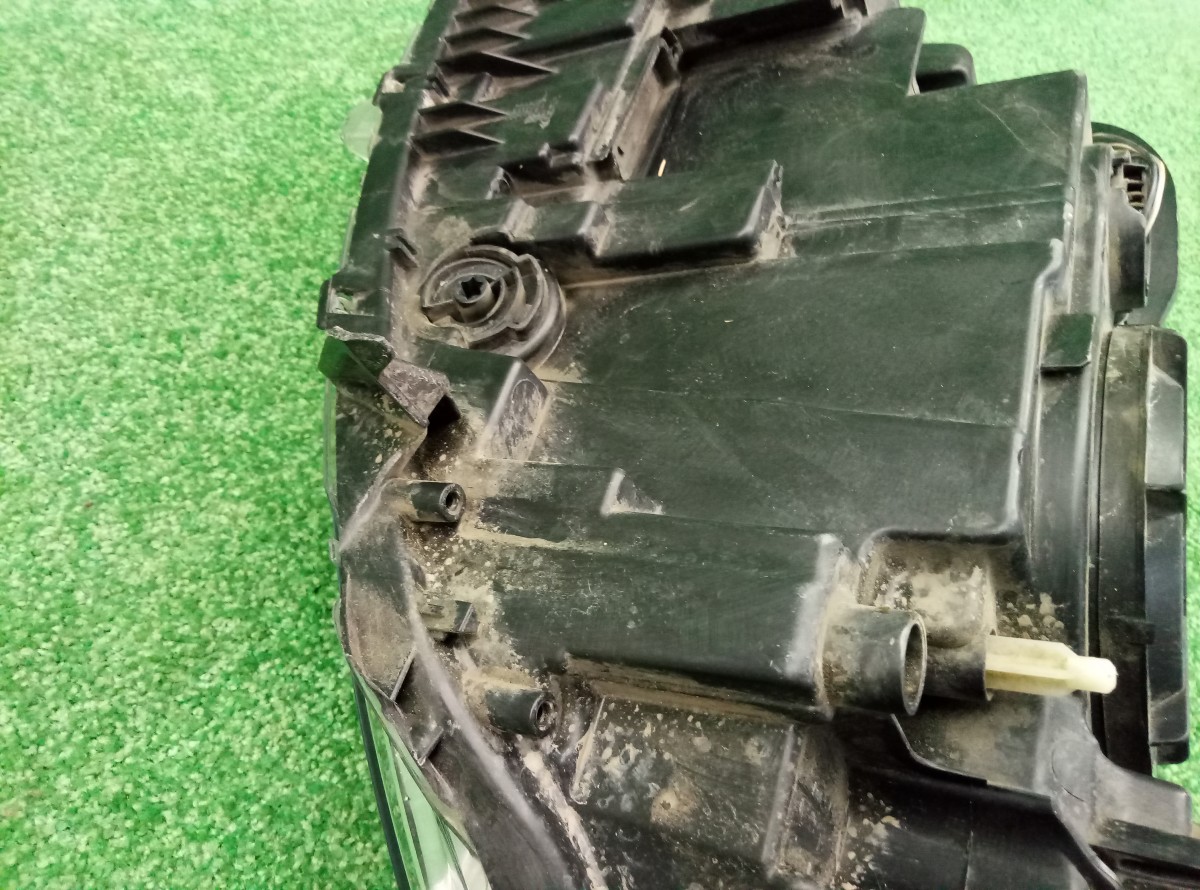 Фара правая Citroen C5 2 2008-н.в. 9672694080 на Citroen C5 2
