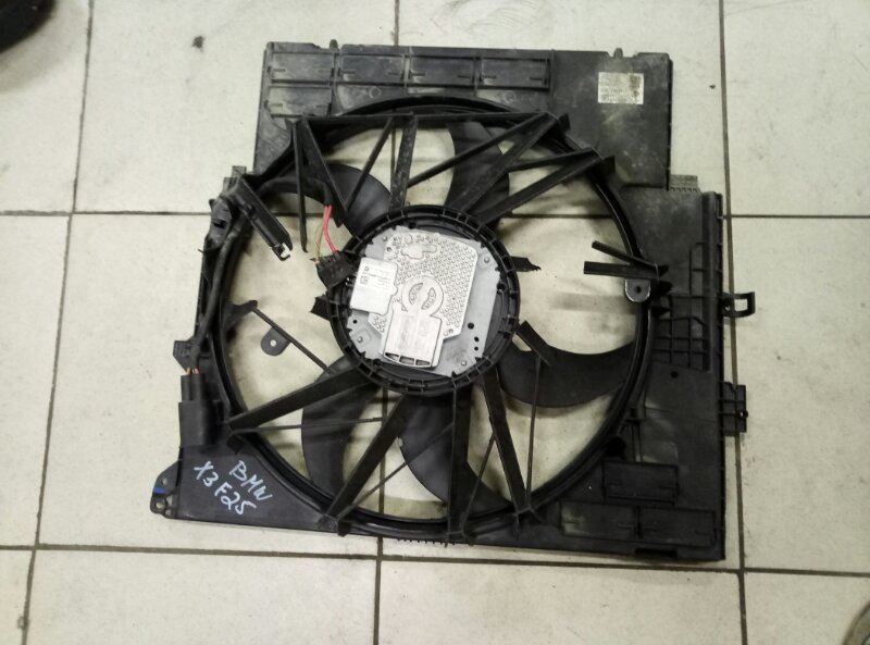 Диффузор вентилятора на BMW X3 (F25)