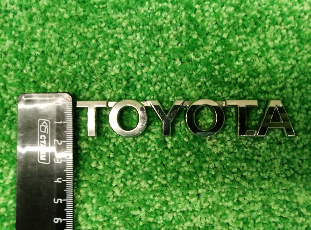 Эмблема Toyota Corolla E15 7544112A00 на Toyota Corolla E140,E150