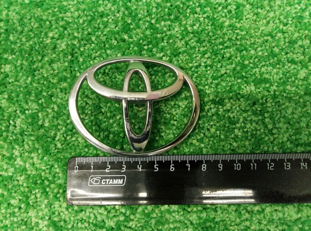 Эмблема Toyota 791803  на Toyota Corolla E140,E150