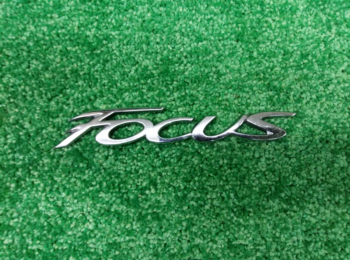 Эмблема на крышку багажника Ford Focus BM51R42528AA на Ford Focus 2