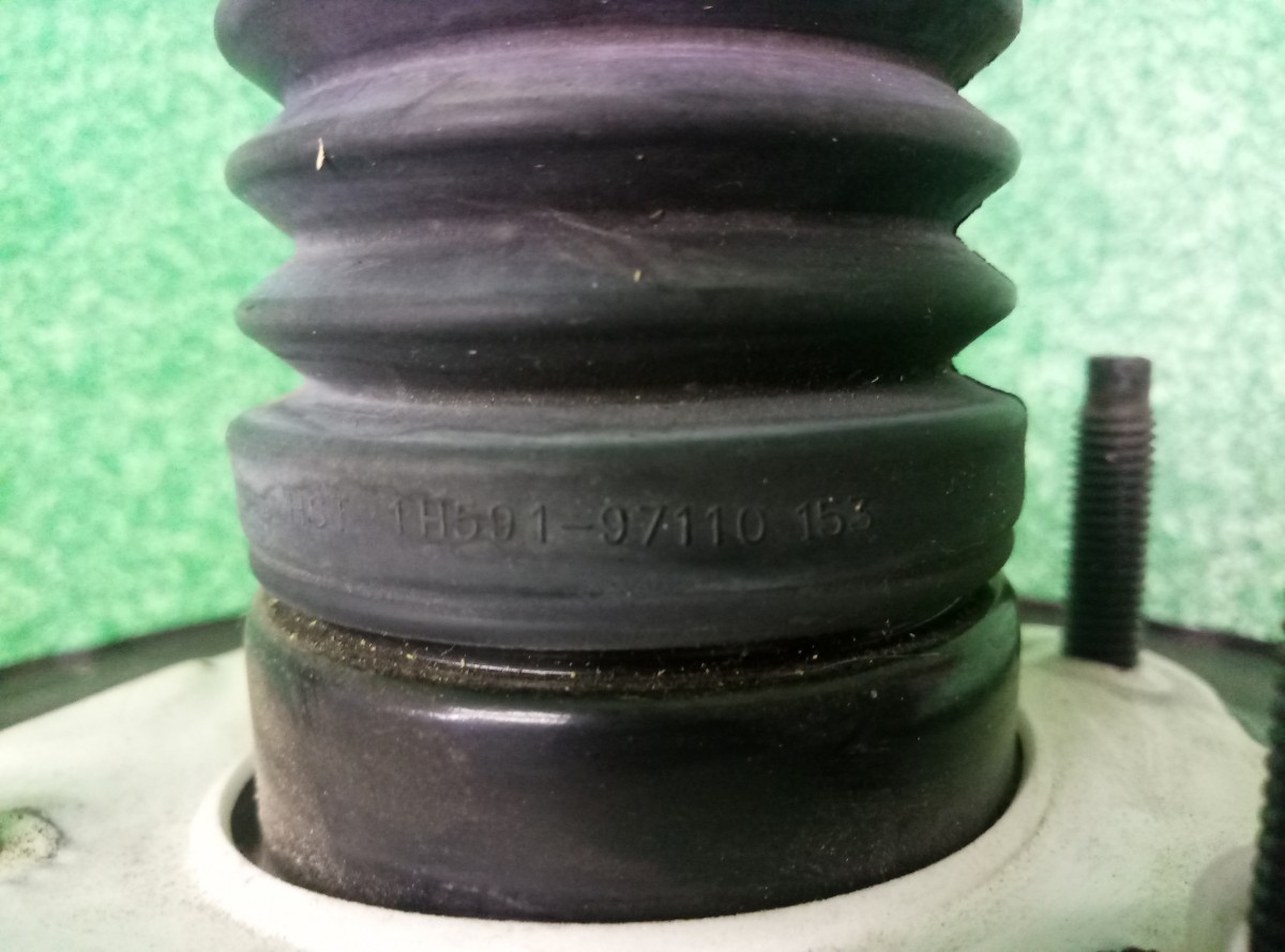 Усилитель тормозов вакуумный Hyundai ix35  2010-2015 585002S201 на Hyundai ix35 