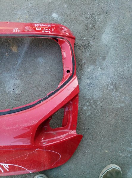 Дверь багажника Kia Ceed (JD) 2012-2015 на Kia Ceed (JD)