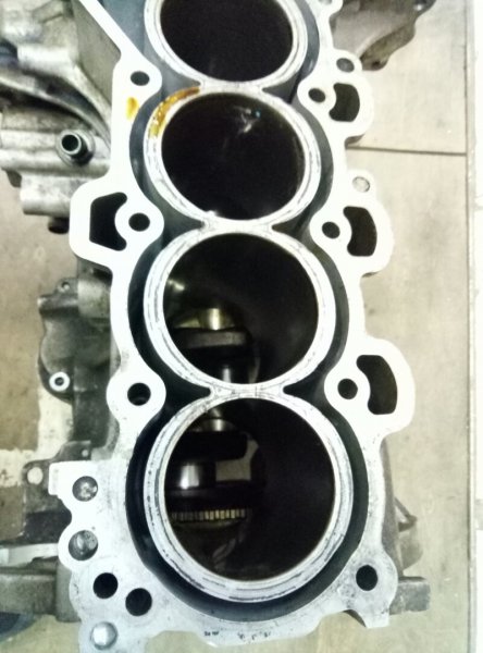 Блок двигателя Hyundai-KIA G4ND 2.0 на Hyundai ix35 