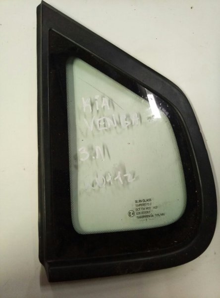 Стекло двери задней правой глухое Kia Venga 1 2009-2014 на Kia Venga 1