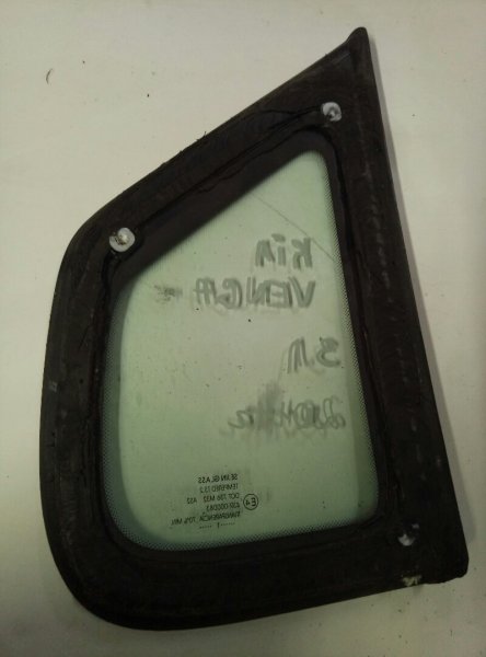 Стекло двери задней правой глухое Kia Venga 1 2009-2014 на Kia Venga 1