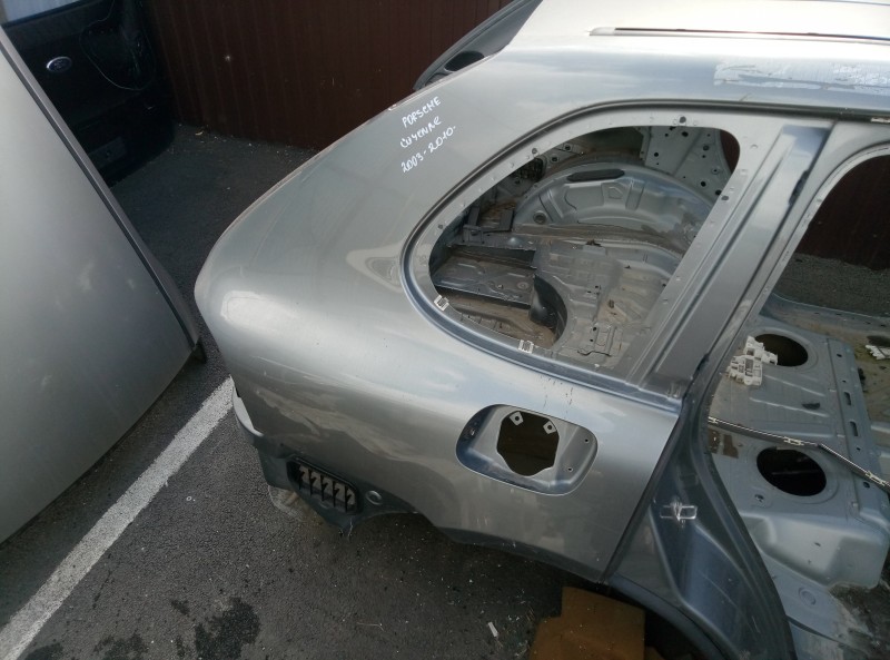 Кузов наружные элементы на Porsche Cayenne 955