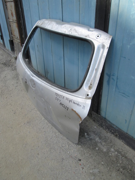 Дверь багажника Toyota Highlander 2 (U40) 2007-2010 на Toyota Highlander 2 (U40)