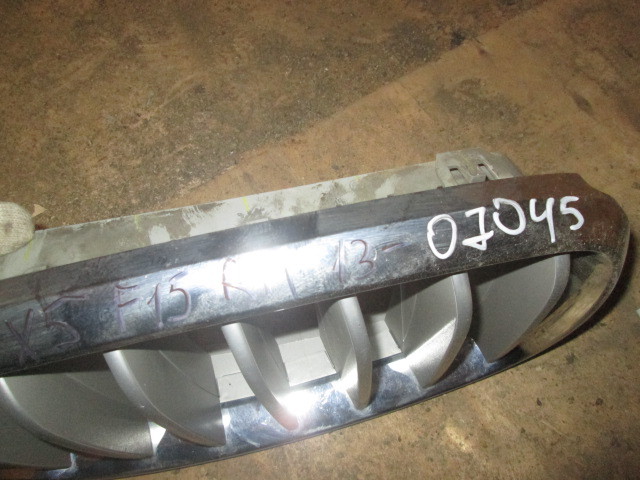 Решетка радиатора BMW X5 F15 2013-н.в. на BMW X5 F15
