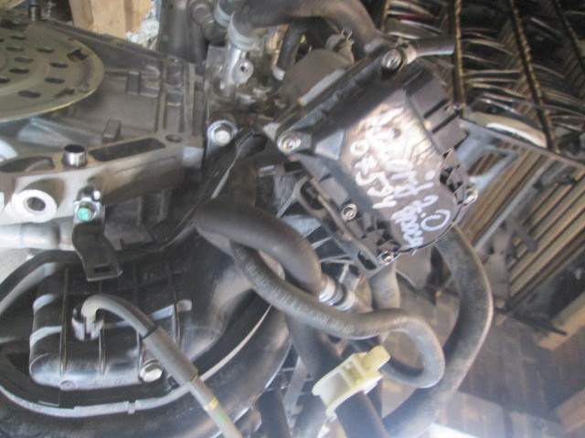 Заслонка дроссельная электрическая Honda Accord VIII 2007-2012 в сборе с коллектором на Honda Accord VIII