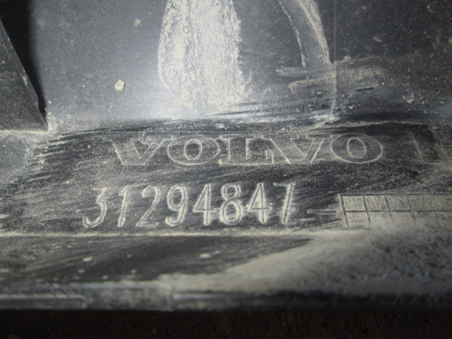 Накладка двери задней Volvo XC60  2008-2013 на Volvo XC60 