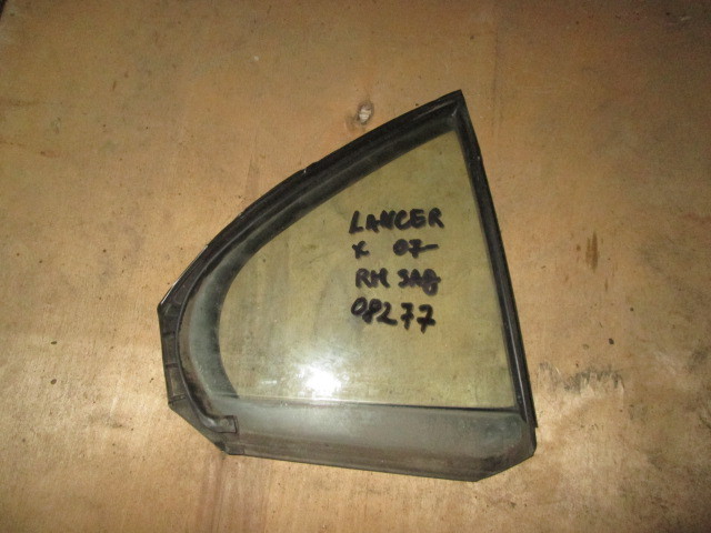 Стекло двери задней правой Mitsubishi Lancer X 2007-н.в. форточка на Mitsubishi Lancer X