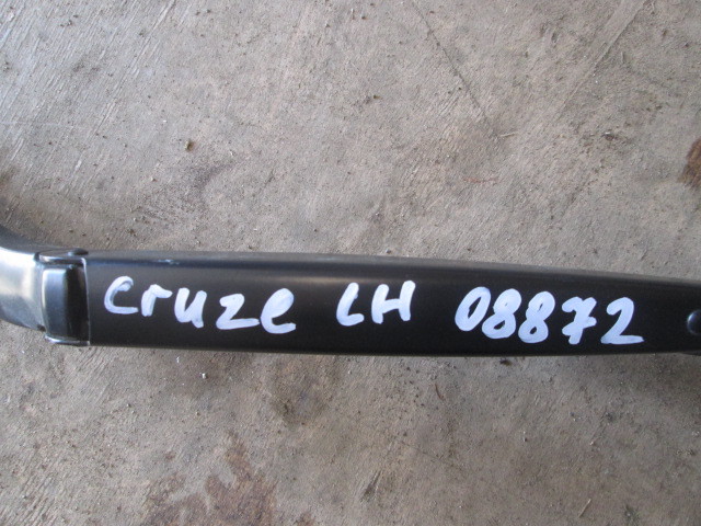 Поводок стеклоочистителя передний левый Chevrolet Cruze 2009-2013 на Chevrolet Cruze