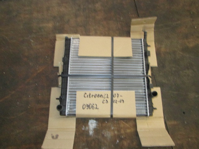 Радиатор основной на Citroen C3 I