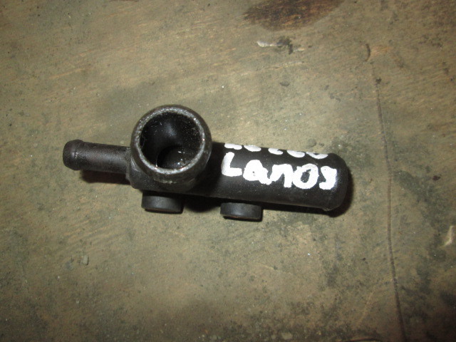 Тройник на патрубки охлаждения Chevrolet Lanos  2002-2009 на Chevrolet Lanos 