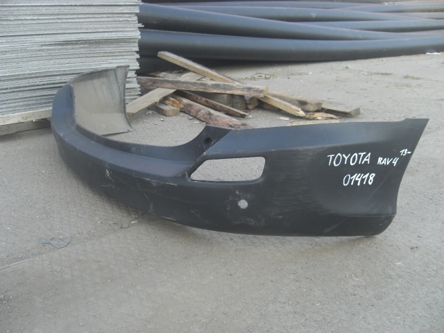 Бампер задний Toyota RAV 4  (CA40) 2012-2015 на Toyota RAV 4  (CA40)