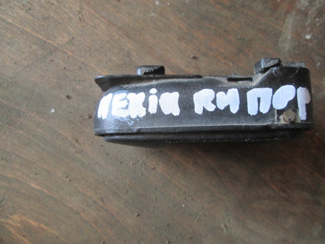 Ручка двери внутренняя правая Daewoo Nexia  2008-2015 на Daewoo Nexia 