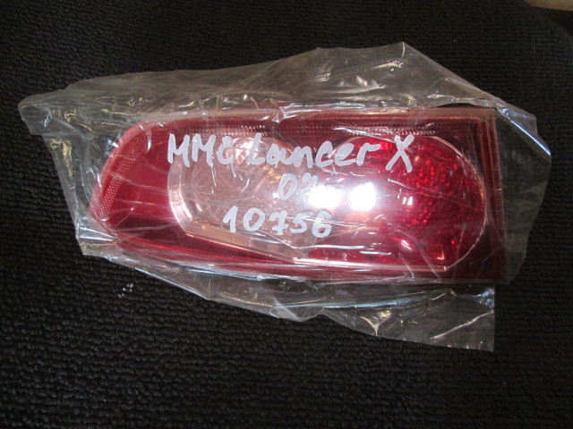 Фонарь задний внутренний правый Mitsubishi Lancer X 2007-н.в. на Mitsubishi Lancer X