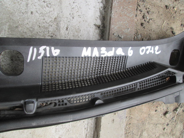Решетка стеклооч. (планка под лобовое стекло) Mazda 6 (GH) 2007-2010 на Mazda 6 (GH)