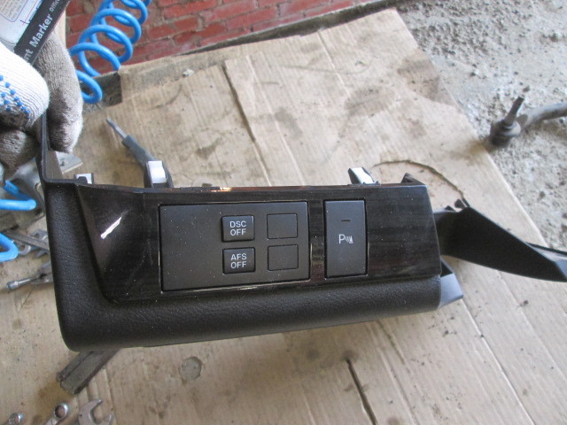 Кнопка power AT Mazda 6 (GH) 2007-2010 GAL266170A с консолью на Mazda 6 (GH)