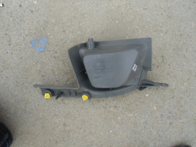 Подстаканник Ford Focus 2 2005-2008 4M51A13244A на Ford Focus 2