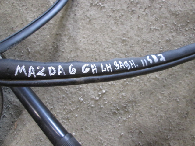 Уплотнитель задней левой двери Mazda 6 (GH) 2007-2010 на Mazda 6 (GH)