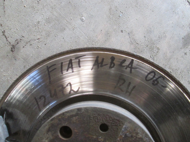 Диск тормозной передний вентилируемый правый Fiat AlbeaРестайлинг 2004-2012 на Fiat AlbeaРестайлинг