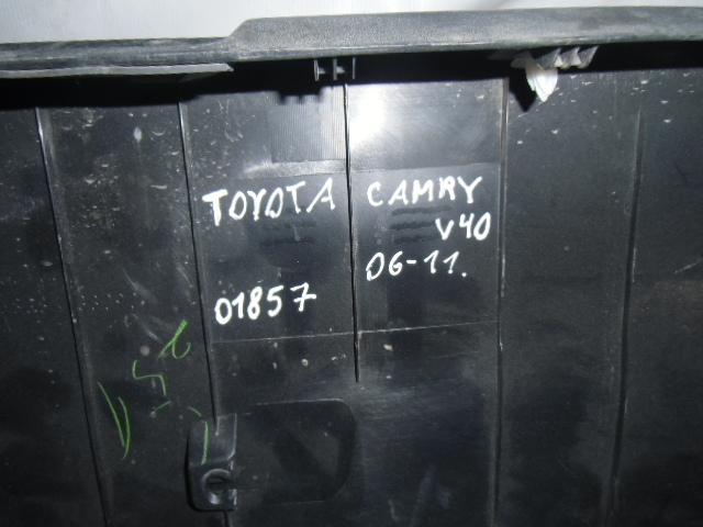 Обшивка багажника Toyota Camry V40 2006-2011 на Toyota Camry V40