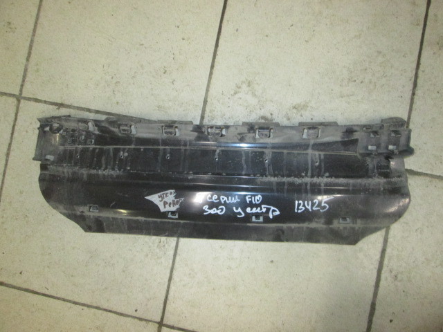 Кронштейн заднего бампера на BMW 5-Series(F10,F11,F07)