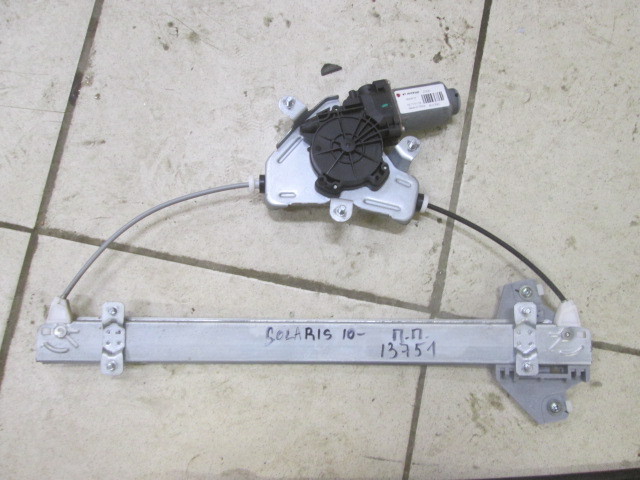 Стеклоподъемник электр. передний правый на Hyundai Solaris 