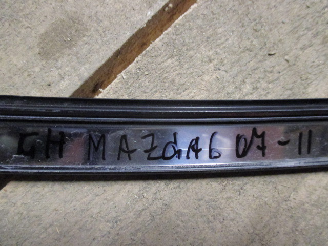 Накладка двери задней Mazda 6 (GH) 2007-2010 на Mazda 6 (GH)