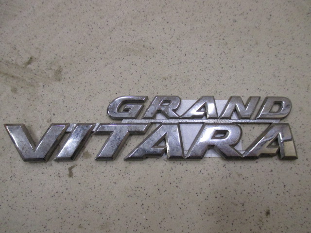 Эмблема багажника Suzuki Grand Vitara  2005-2008 на Suzuki Grand Vitara 