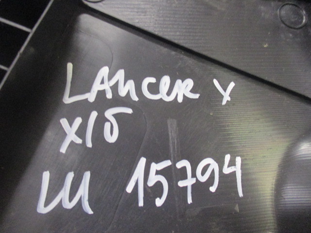 Обшивка стойки Mitsubishi Lancer X 2007-н.в. на Mitsubishi Lancer X